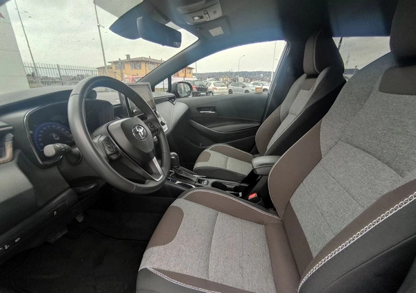 Toyota Corolla cena 138800 przebieg: 19405, rok produkcji 2022 z Jasło małe 137